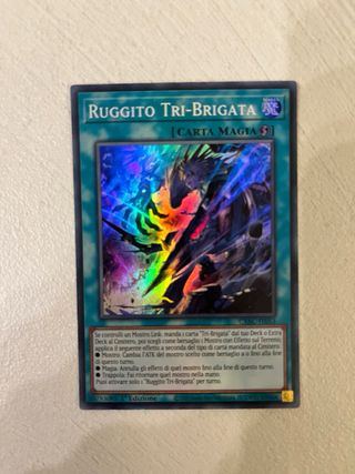 Base deck Tri-Brigada Yu-Gi-Oh!