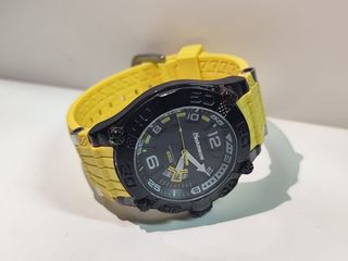 Reloj Neckmarine Negro y Amarillo