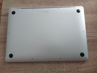 MACBOOK AIR 2019 i5/8GB RAM/128 SSD BATERÍA NUEVA 