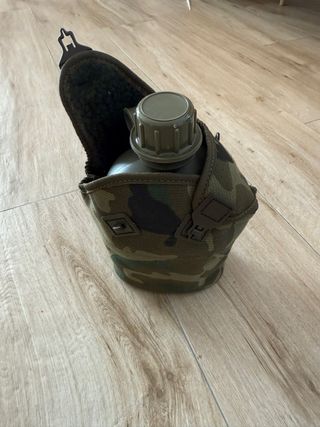 Cantimplora militar camuflaje