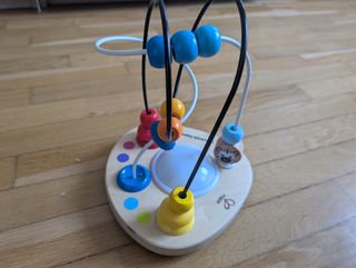 Juguete Hape con luces y sonido