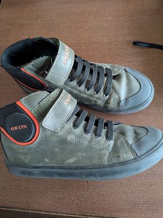 Botines Geox niño piel talla 35