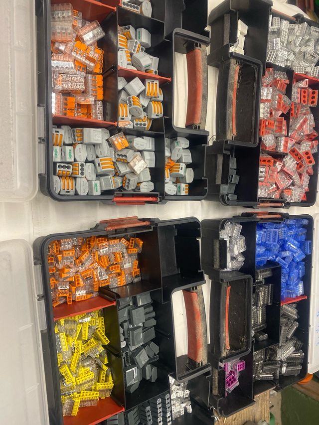 Bornes de conexión Wago, Legrand