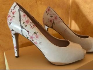 Zapatos de tacón Membur con flores