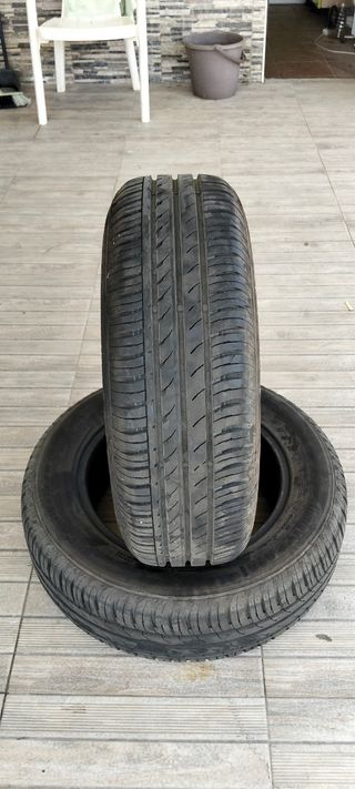 Neumáticos 195/65/15 en buen estado