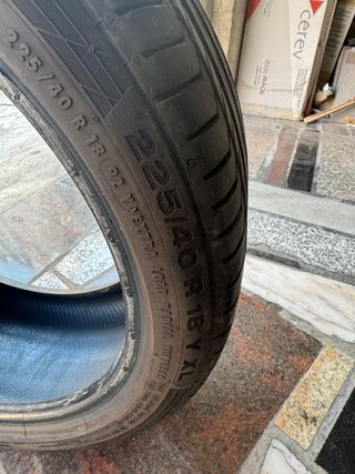 Rueda Continental 225/40R 18 Y XL