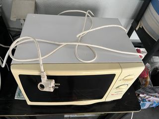 Microondas Moulinex Compact