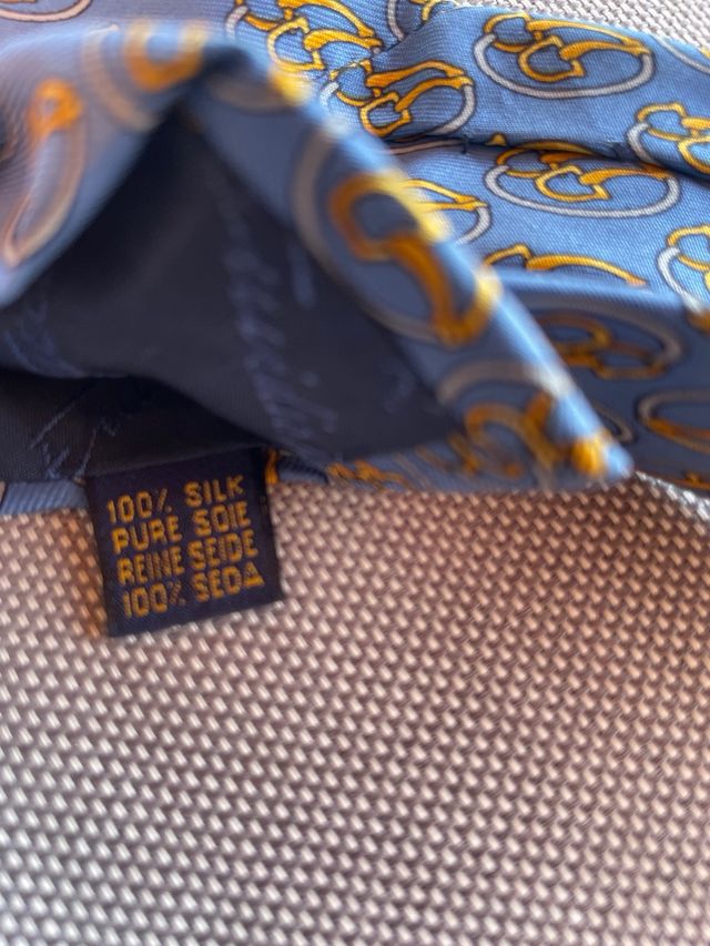 Corbata Emilio Tucci 100% Seda Azul y Amarillo