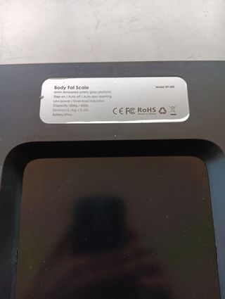 Báscula de baño inteligente