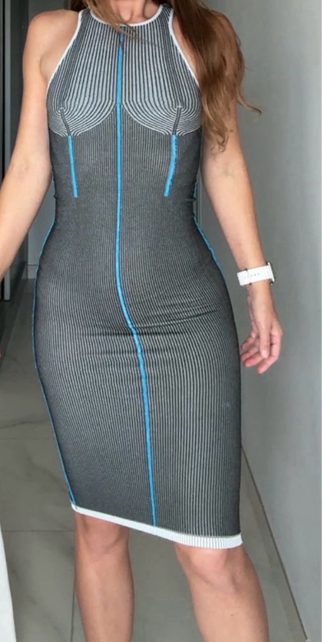 Vestido midi ajustado rayas