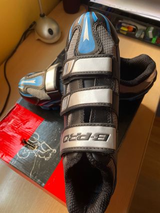 Zapatillas Ciclismo B-Pro T42+Calas SPD SM-SH51
