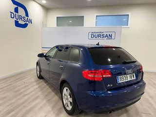 Audi A3   Sportback 1.6 TDI 105cv Attraction 