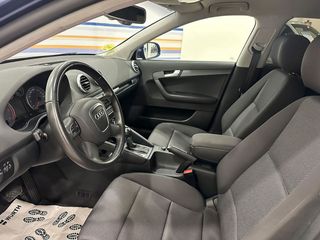 Audi A3   Sportback 1.6 TDI 105cv Attraction 