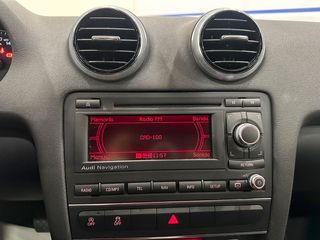 Audi A3   Sportback 1.6 TDI 105cv Attraction 
