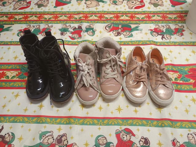 3 paia di scarpe bambina taglia 30