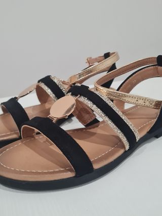 Sandalias Mujer Talla 37 Negro y Dorado