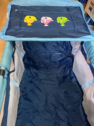 Cuna de viaje plegable