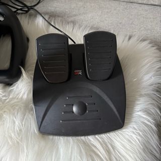 Volante Jinshu GTR con Pedales