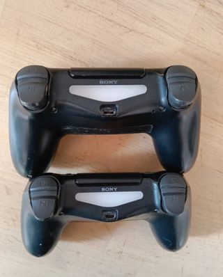 2 Mandos PS4 para arreglar 