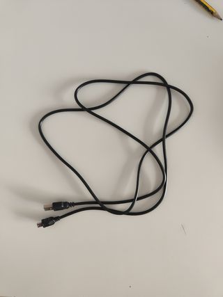 Cable USB para MP3/MP4 y Cámara