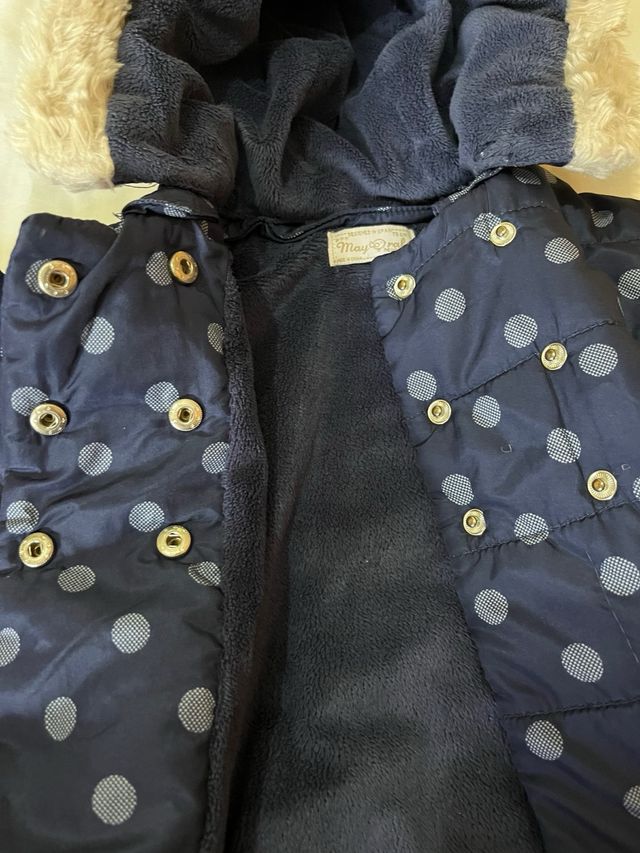 Abrigo azul con lunares T. 6-9 meses