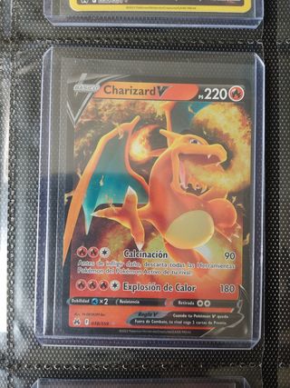 Charizard V Pokémon Card
