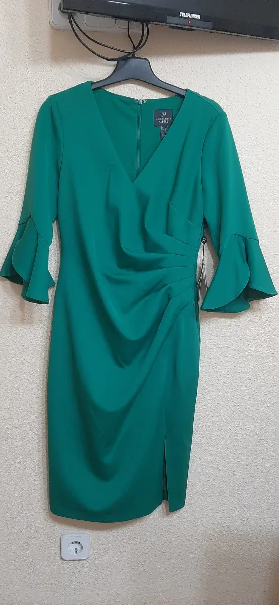Vestido Adrianna Papell Verde Talla 38