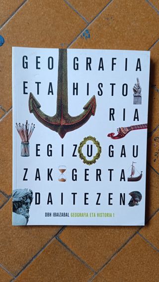 Varios libros Geografia Historia DBH ESO Bachiller