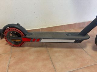 Patinete Xiaomi Pro 2 Negro y rojo 