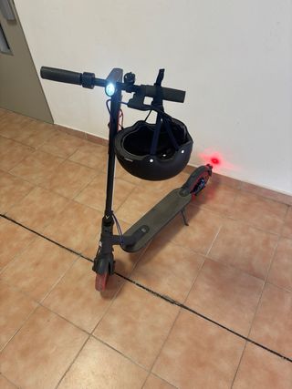 Patinete Xiaomi Pro 2 Negro y rojo 