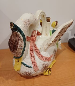 Botijo antiguo de porcelana de Valencia