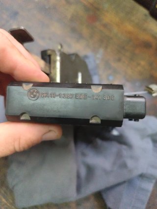 Cerradura Puerta Delantera Izquierda BMW E34