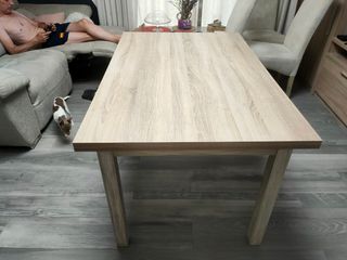 Mesa de comedor extensible de madera