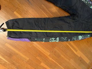 Conjunto de nieve vintage para esquiar