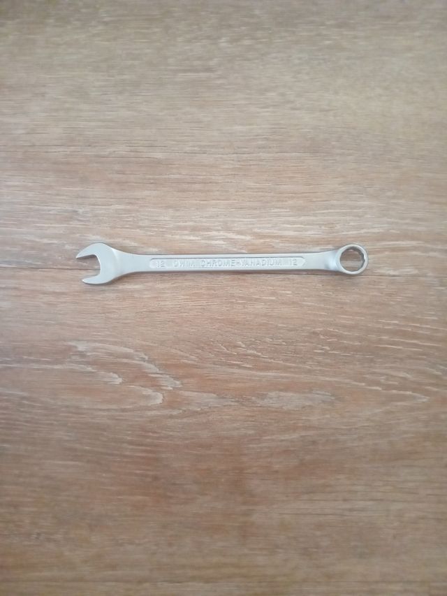 Llave inglesa 12mm