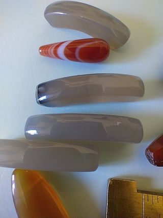 11 Agata Rossa Gocce e Parallelepipedi