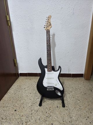 Guitarra Eléctrica Cort G100 Stratocaster Negra