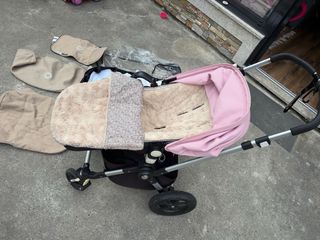 Bugaboo Camaleón 3 con capazo y accesorios