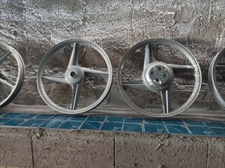 Llantas F9 f18 Vespino