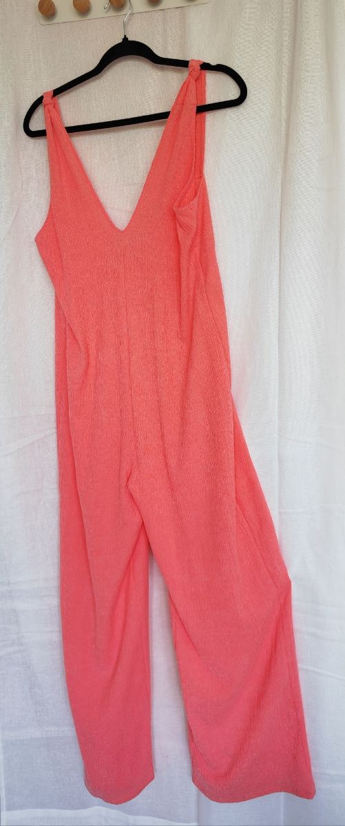 Mono largo color salmon