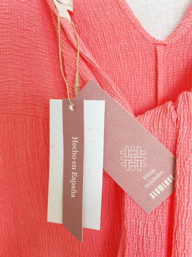 Mono largo color salmon