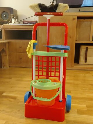Carrito de limpieza infantil con accesorios