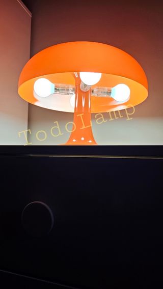 NUEVA Lámpara Artemide Nessino