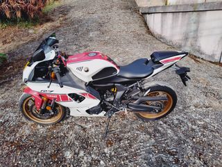 Yamaha YZF R7 60 Aniversario