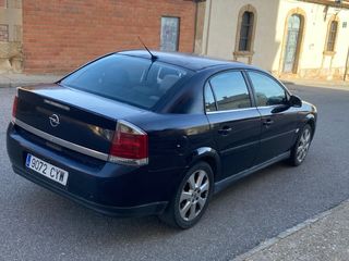 Opel Vectra 2004