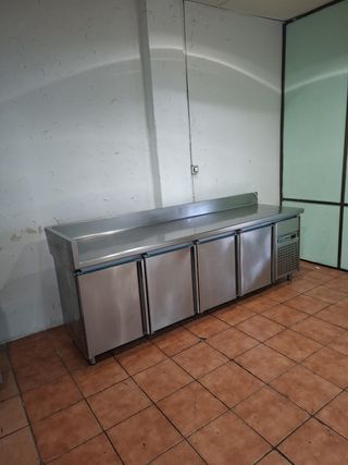 Bajo mostrador refrigerado acero inox 4 puertas