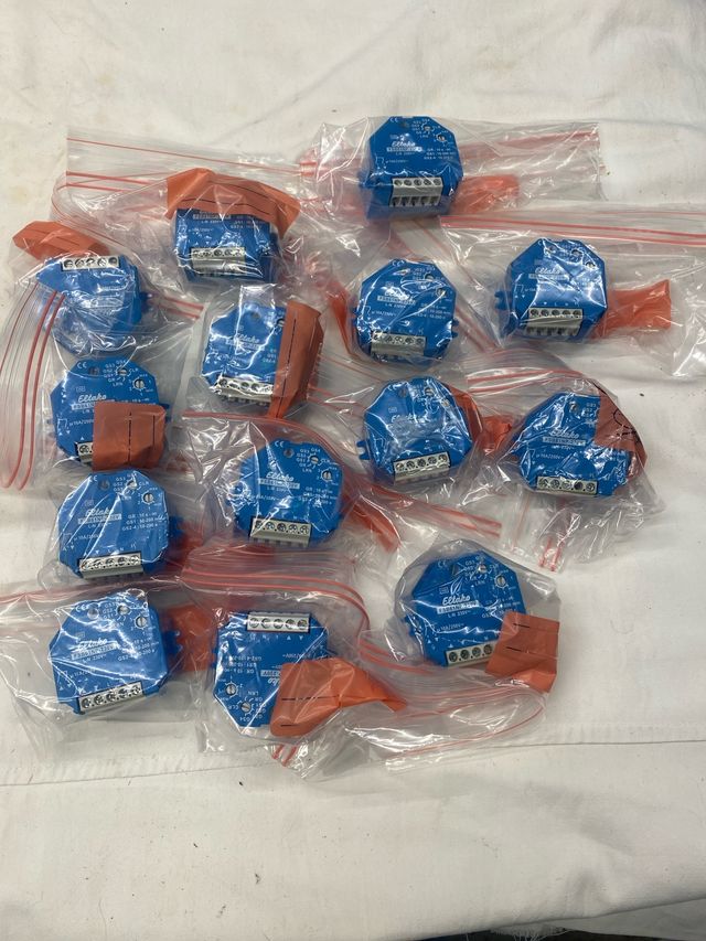 14ud. + 4 de regalo. Actuador Inalámbrico Eltako