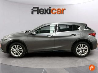Infiniti Q30 2.2D PREMIUM 7DCT