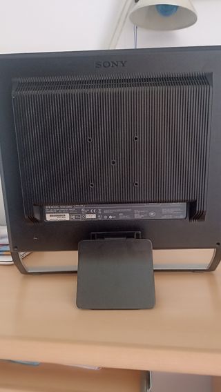 Monitor Sony LCD SDM-G96D