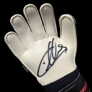 Guantes Adidas Iker Casillas Firmados MatchWorn